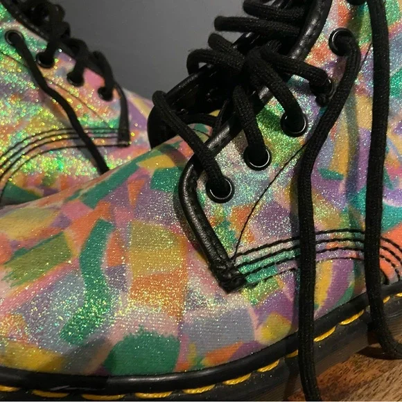 RARE — Vintage 1990s Dr Martin boots - Picture 4 of 5